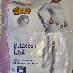 Princess Leia costume